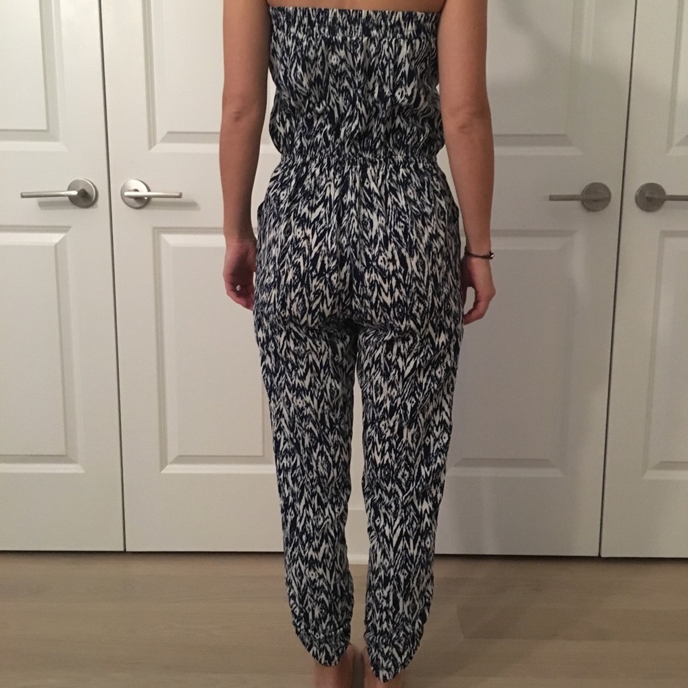 Jumpsuit - Picture 3 of 4